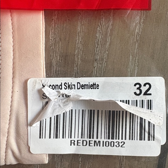 Ruby Ribbon Second Skin Demiette in Shell Size 32 - Picture 5 of 5